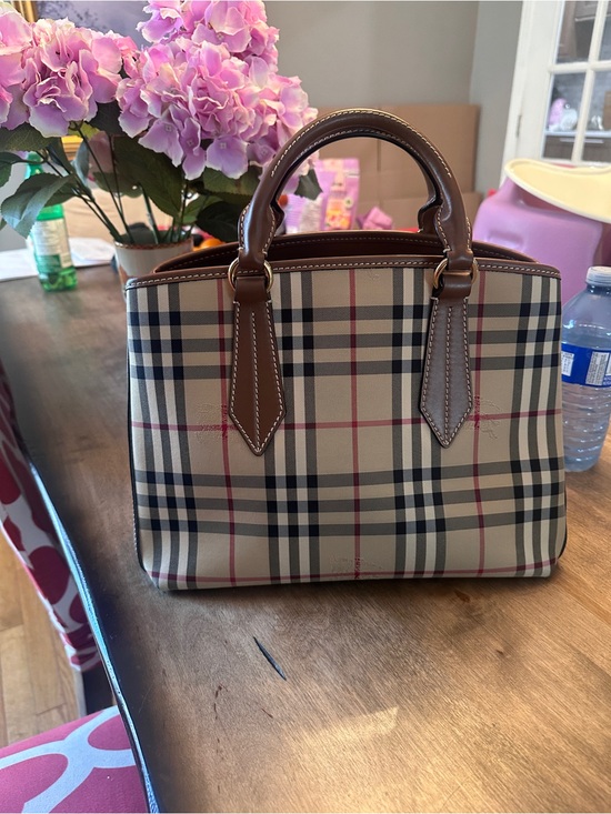 Handbags - Authentic Burberry Horseferry Crossbody bag
